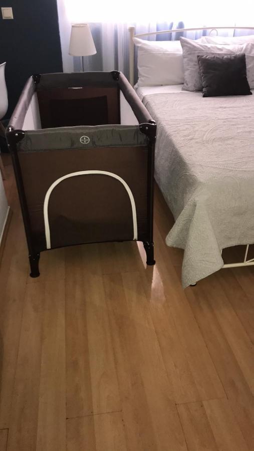 Elegant Glyfada Apartment-Private Garden-Near Metro アテネ エクステリア 写真